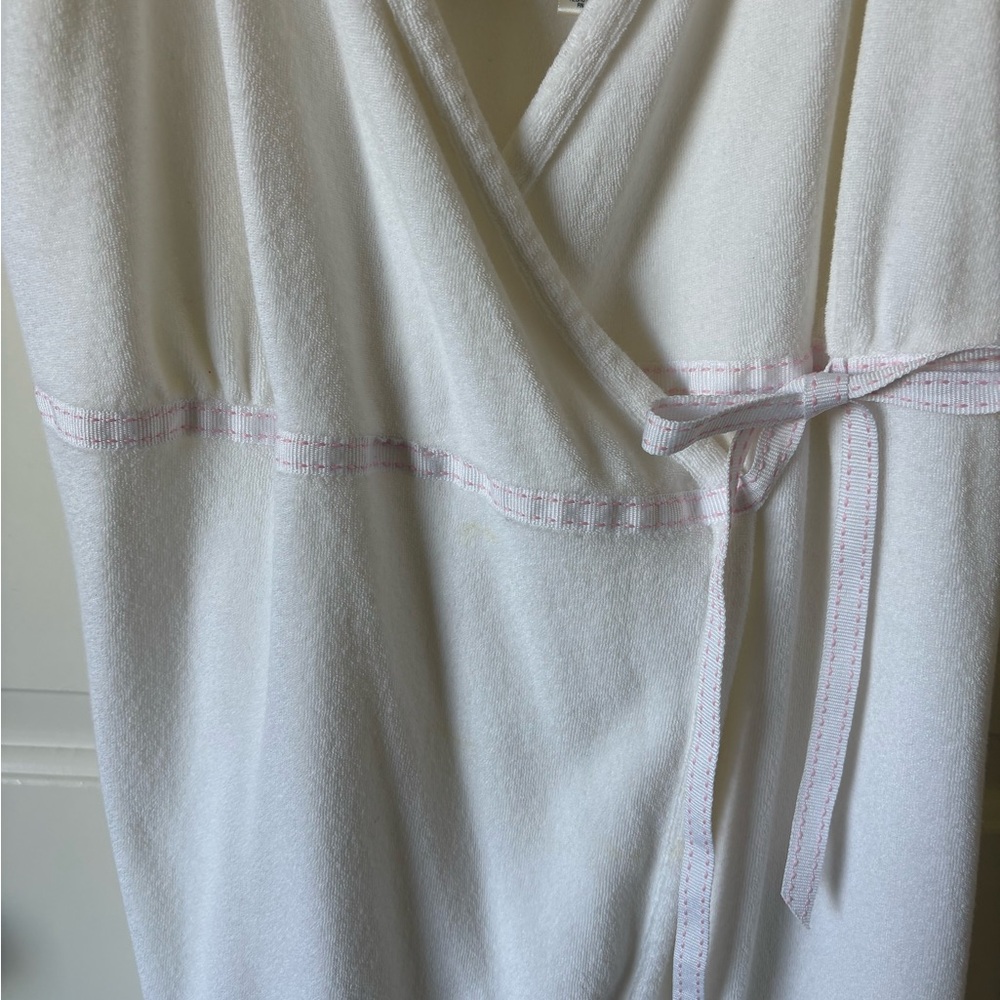 Classic Elements White Women's Robe - Picture 3 of 4